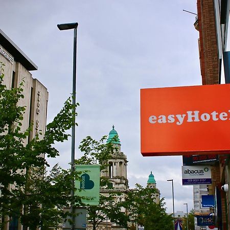 Easyhotel Belfast Esterno foto